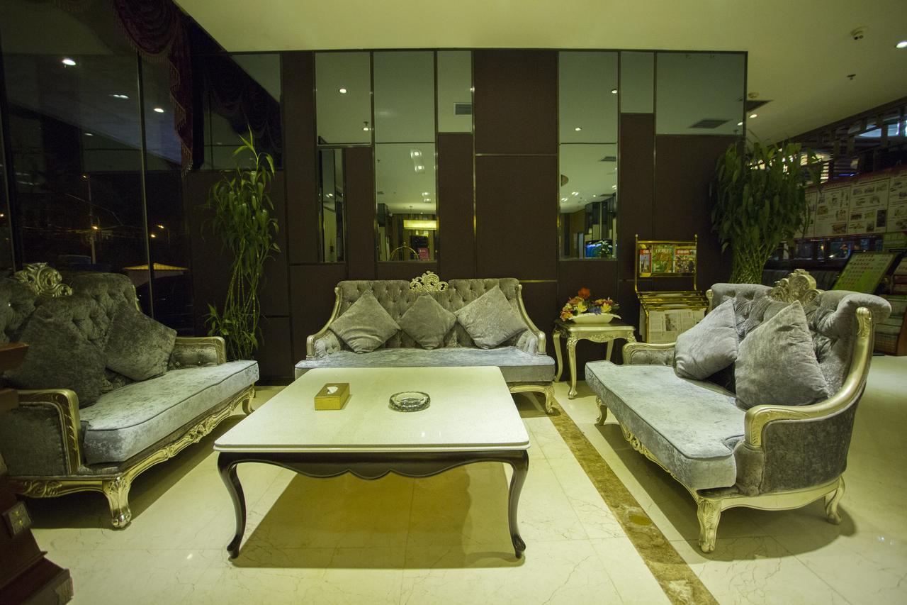 Fuke Jirui Hotel Urumqi Exterior foto