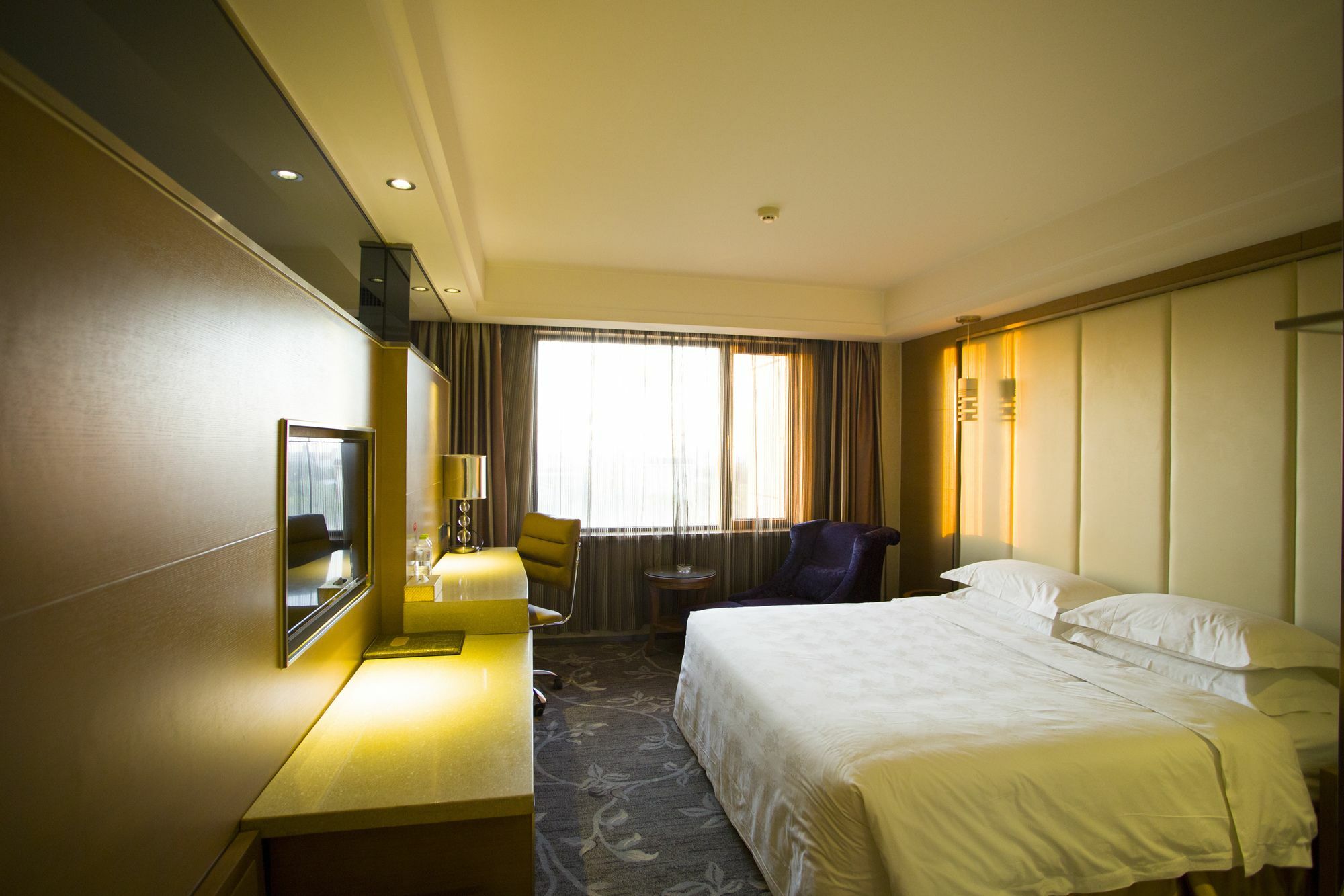 Fuke Jirui Hotel Urumqi Exterior foto
